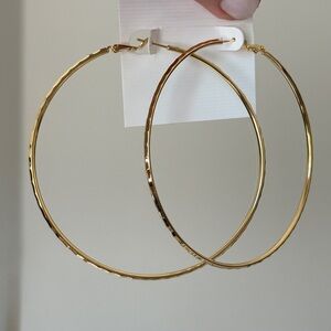 Shiny Gold Hoop Earrings